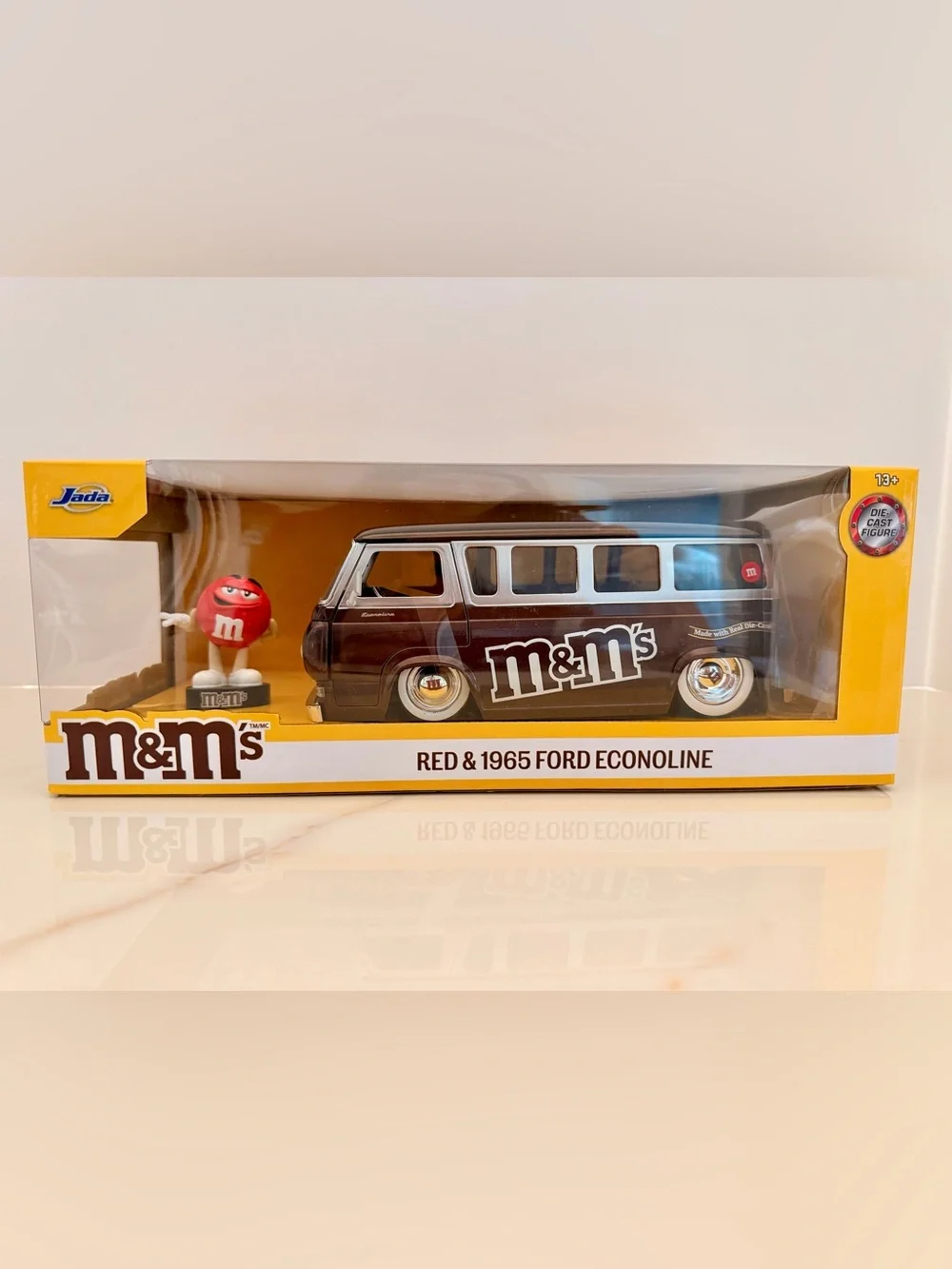 New 2026 JADA 1:24 M&M’s Red & 1965 Ford Econoline Die Cast Figure